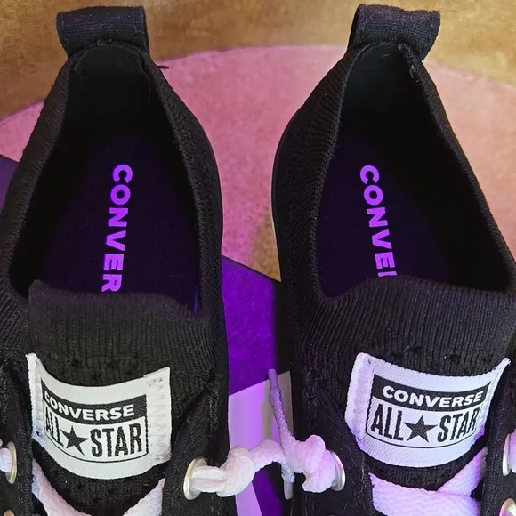 New in Box-Converse Kids (Unisex) Knit slip on-Size 2 Youth - Picture 12 of 13